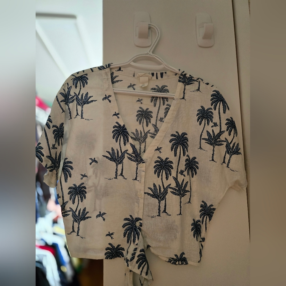 Palm Tree Print Button-Up Shirt